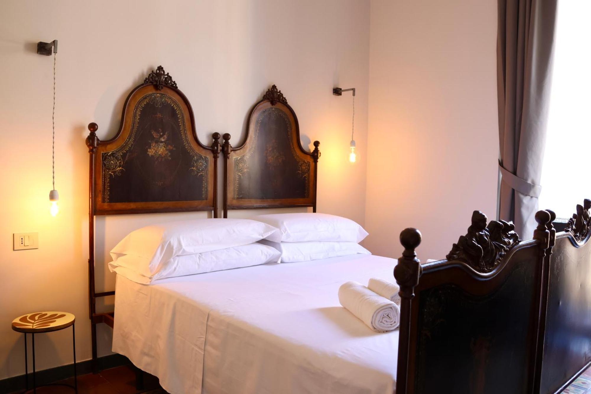 Holiday Lux Boutique Room Катания Екстериор снимка