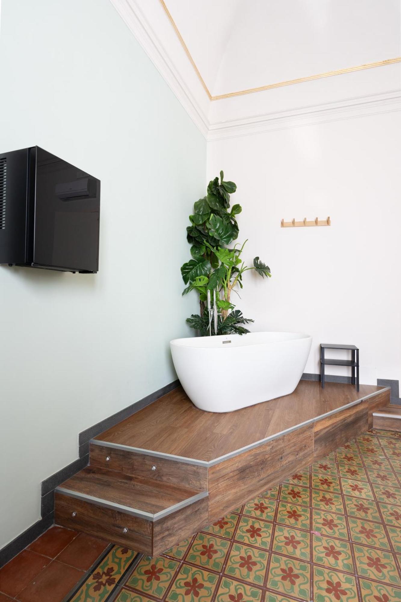 Holiday Lux Boutique Room Катания Екстериор снимка