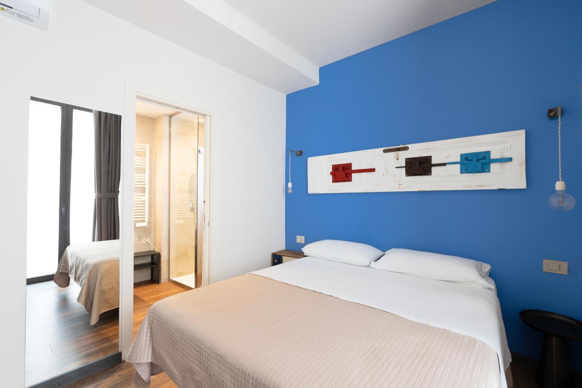 Holiday Lux Boutique Room Катания Екстериор снимка